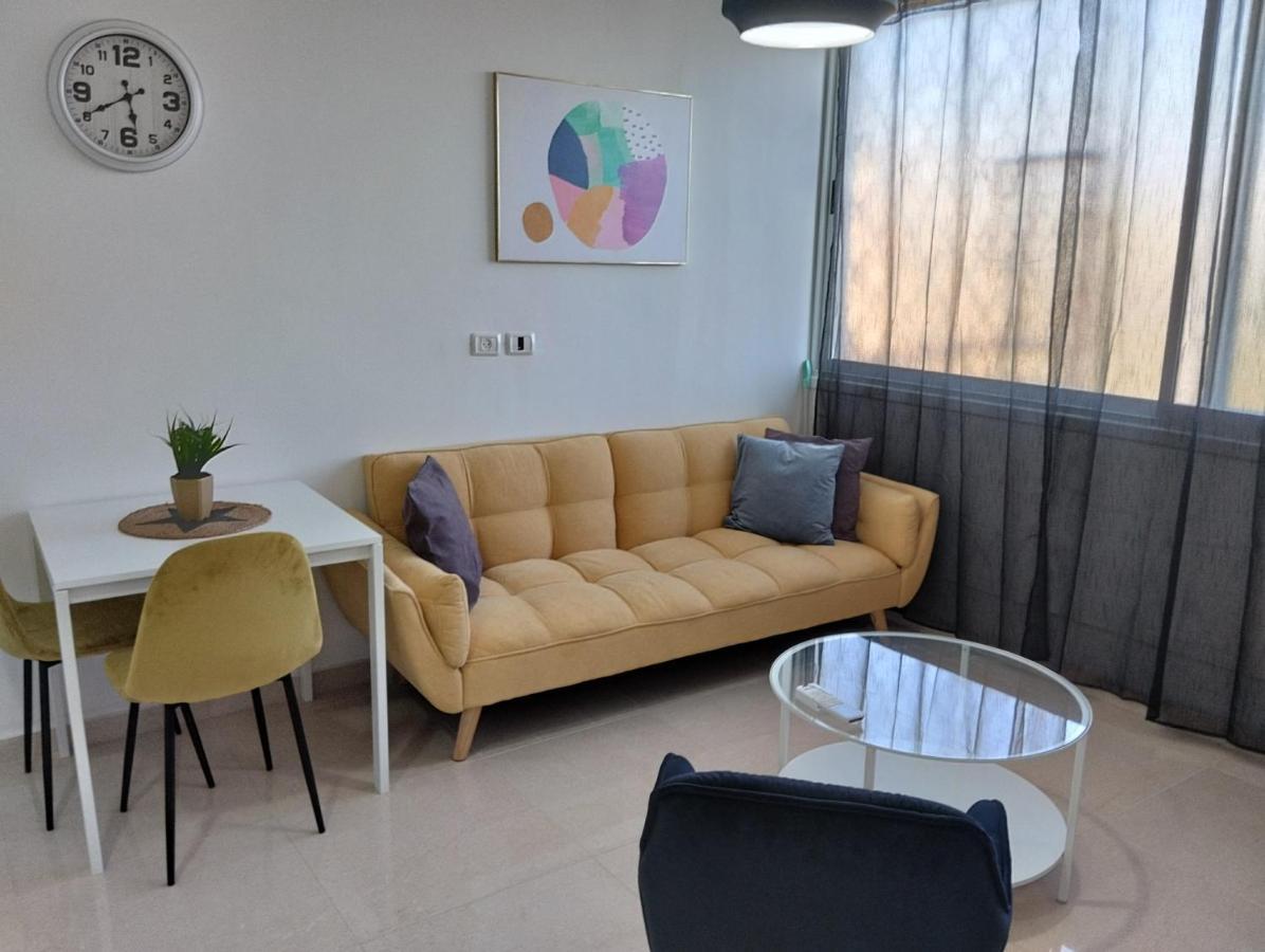 תות Lägenhet Beersheba Exteriör bild